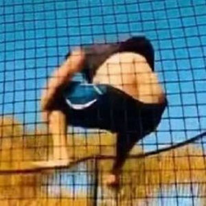 Meet your Posher, Violette